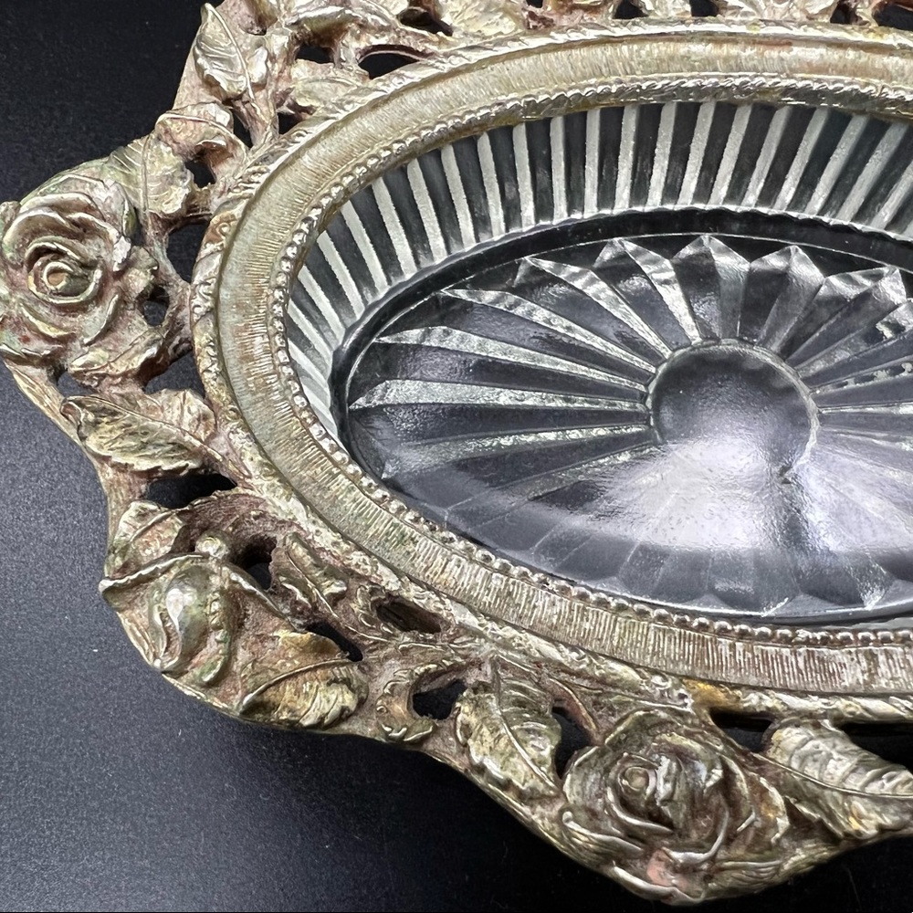 Matson Brass Roses Ormolu - Picture 3 of 6